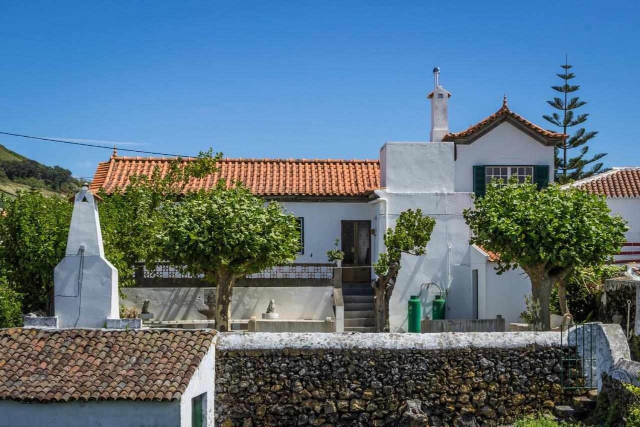 Villa Vivenda Gomes Al à Porto Martins Extérieur photo