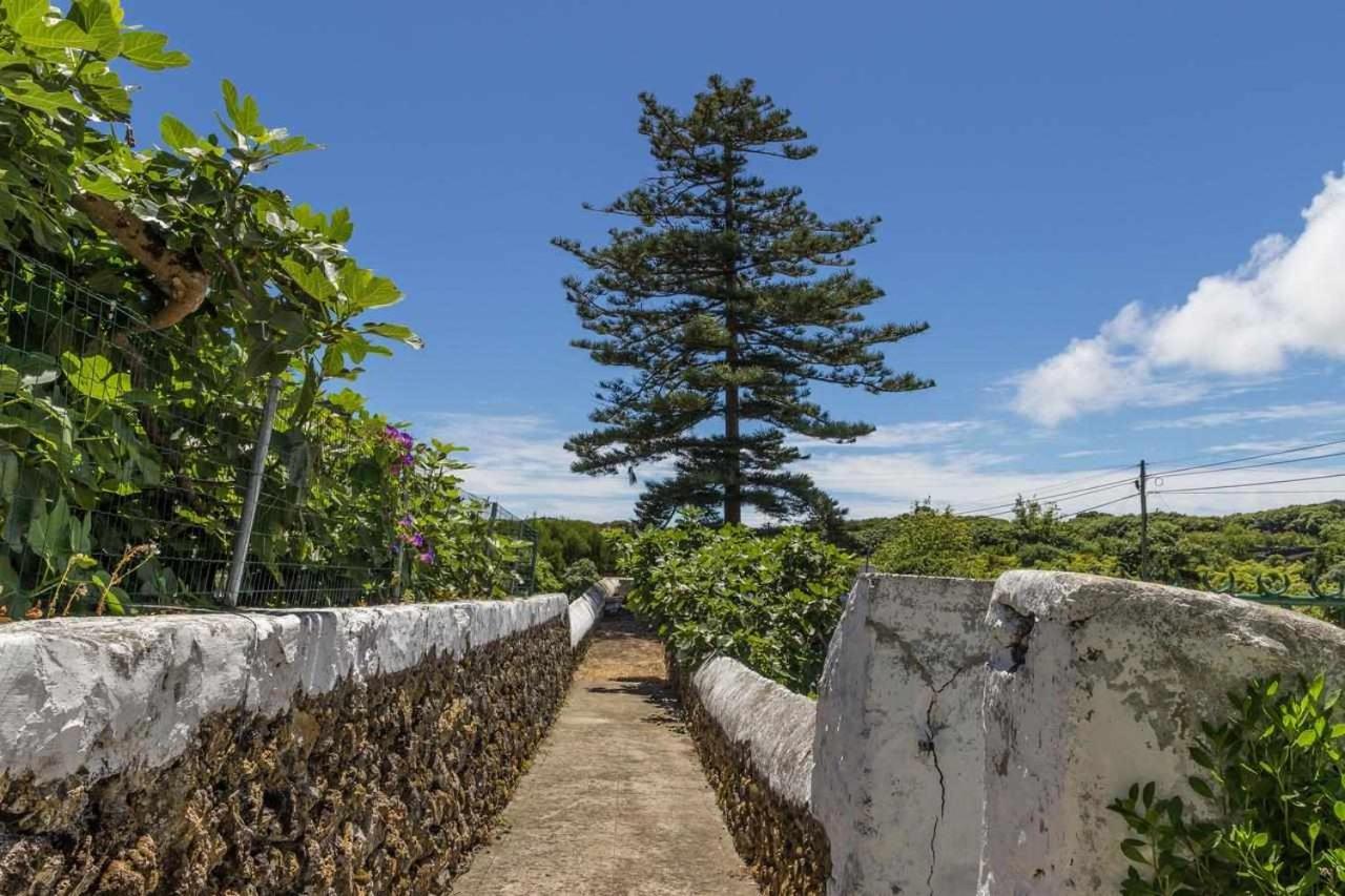 Villa Vivenda Gomes Al à Porto Martins Extérieur photo