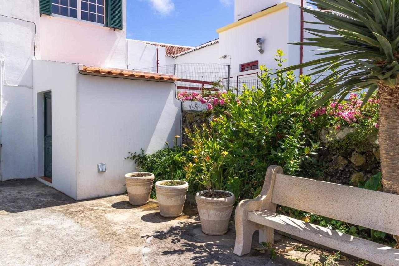 Villa Vivenda Gomes Al à Porto Martins Extérieur photo