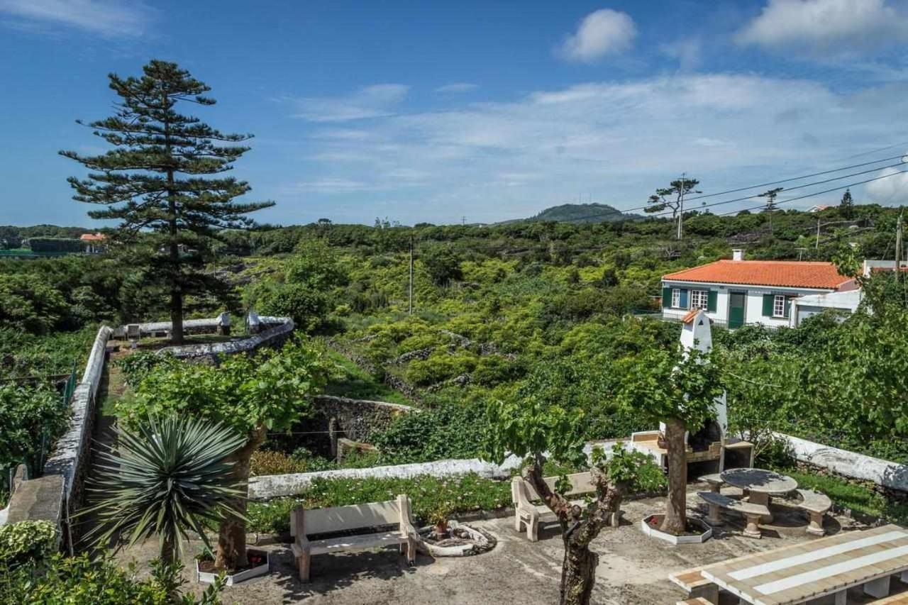 Villa Vivenda Gomes Al à Porto Martins Extérieur photo